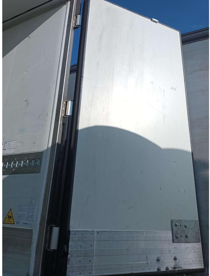 2020 Krone SDR Cool Liner FP 60 ThermoKing SLXi 300 - Полуприцеп-рефрижератор: фото 3 2020 Krone SDR Cool Liner FP 60 ThermoKing SLXi 300 - Полуприцеп-рефрижератор: фото 3
