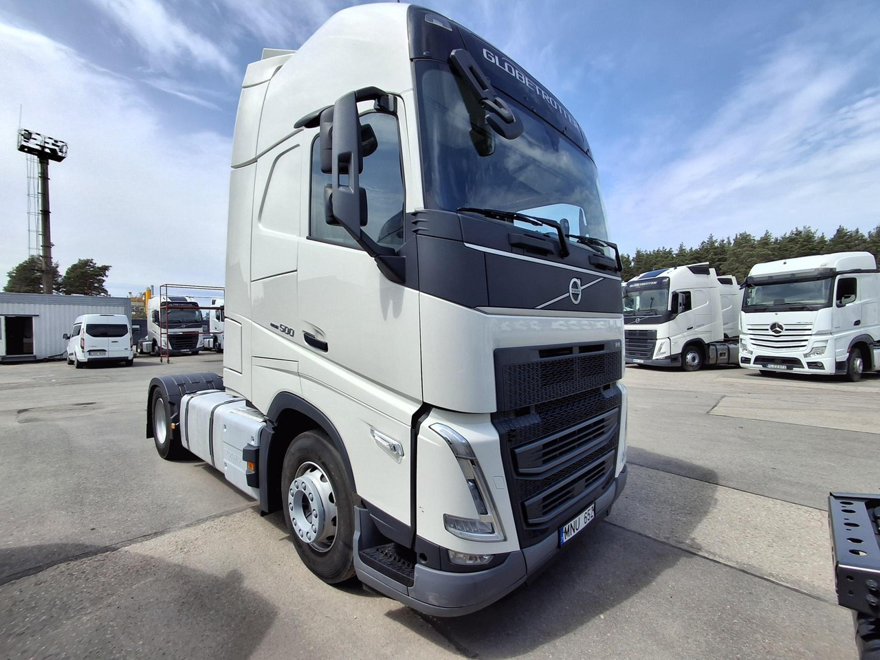 2023 Volvo FH 500 Globetrotter XL - Тягач: фото 2 2023 Volvo FH 500 Globetrotter XL - Тягач: фото 2