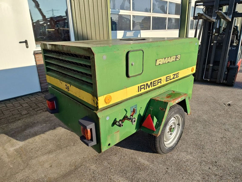 Irmer + Elze 95 compressor irmair 3 - Экскаватор: фото 4 Irmer + Elze 95 compressor irmair 3 - Экскаватор: фото 4