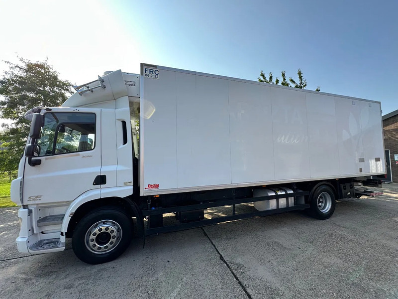 DAF CF 330 / NL TRUCK / EURO 6 / THERMOKING T-1200R / TAIL LIFT + DOORS - Рефрижератор: фото 4 DAF CF 330 / NL TRUCK / EURO 6 / THERMOKING T-1200R / TAIL LIFT + DOORS - Рефрижератор: фото 4