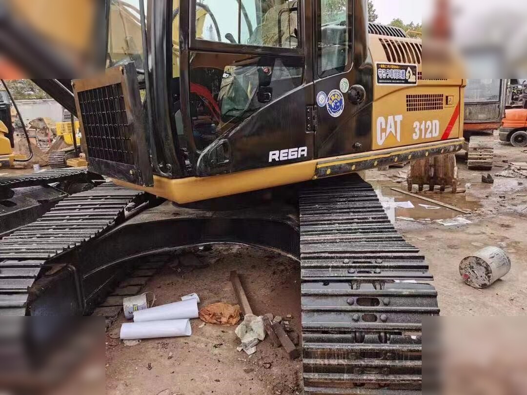 CATERPILLAR 312D - Гусеничный экскаватор: фото 2 CATERPILLAR 312D - Гусеничный экскаватор: фото 2