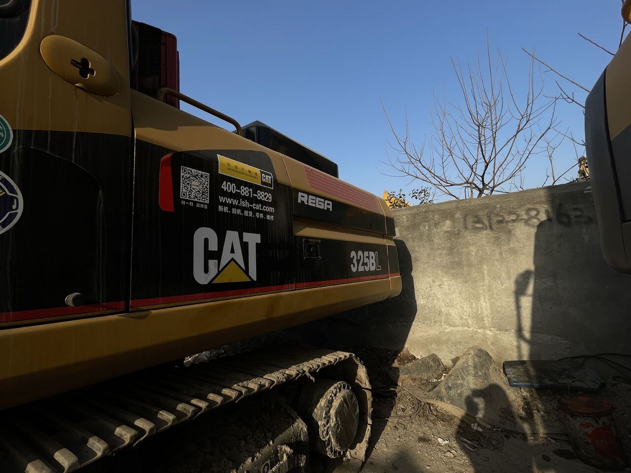 CATERPILLAR 325BL - Гусеничный экскаватор: фото 1 CATERPILLAR 325BL - Гусеничный экскаватор: фото 1