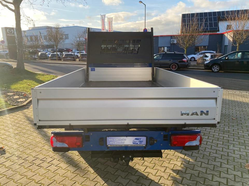 Малотоннажный бортовой грузовик, Грузопассажирский фургон MAN TGE 3.180 4x4 Doka Pritsche Lang *INKL.19% MWT* AUTOMATIK*LED*CAM*AHK*TEMPO*STANDHZG*UVM*: фото 7