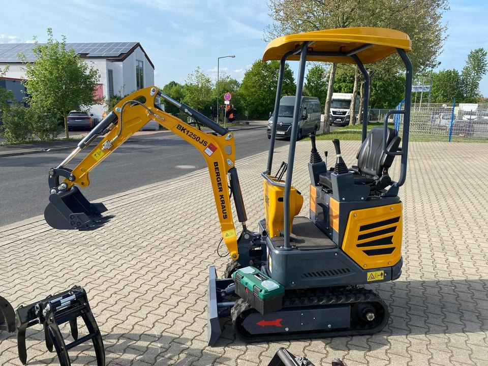 Minibagger BK1250JS + Zubehör *INKL.19% MWST*KUBOTA*BERGER KRAUS*JOYSTICK*SOFORT!* - Мини-экскаватор: фото 5 Minibagger BK1250JS + Zubehör *INKL.19% MWST*KUBOTA*BERGER KRAUS*JOYSTICK*SOFORT!* - Мини-экскаватор: фото 5