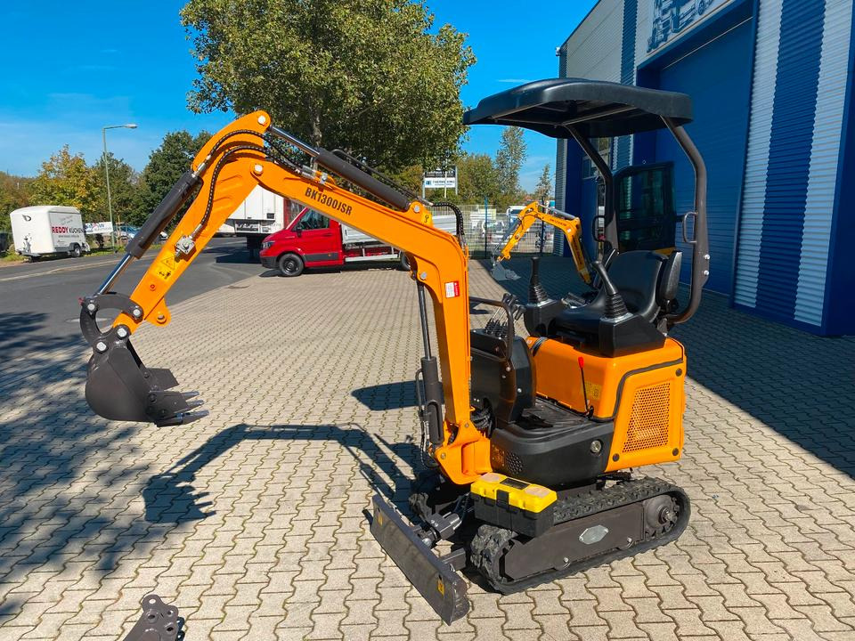 Minibagger BK1300JSR inkl. 3 Schaufeln *INKL.19% MWST*BERGER KRAUS*KUBOTA D902 11,8KW*JOYSTICK*SCHENKWARM*SOFORT!* - Мини-экскаватор: фото 3 Minibagger BK1300JSR inkl. 3 Schaufeln *INKL.19% MWST*BERGER KRAUS*KUBOTA D902 11,8KW*JOYSTICK*SCHENKWARM*SOFORT!* - Мини-экскаватор: фото 3