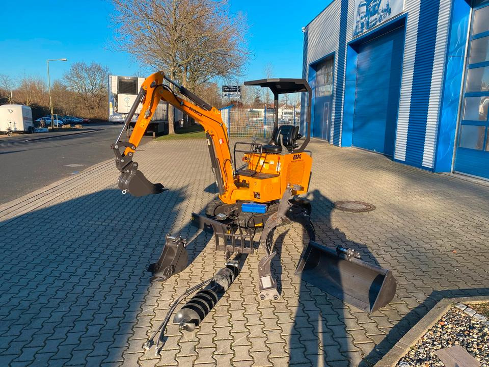 Minibagger BK1500JS + Zubehör *INKL.19% MWST*BERGER KRAUS*KUBOTA*JOYSTICK*ZUBEHÖRPAKET*SOFORT!* - Мини-экскаватор: фото 2 Minibagger BK1500JS + Zubehör *INKL.19% MWST*BERGER KRAUS*KUBOTA*JOYSTICK*ZUBEHÖRPAKET*SOFORT!* - Мини-экскаватор: фото 2
