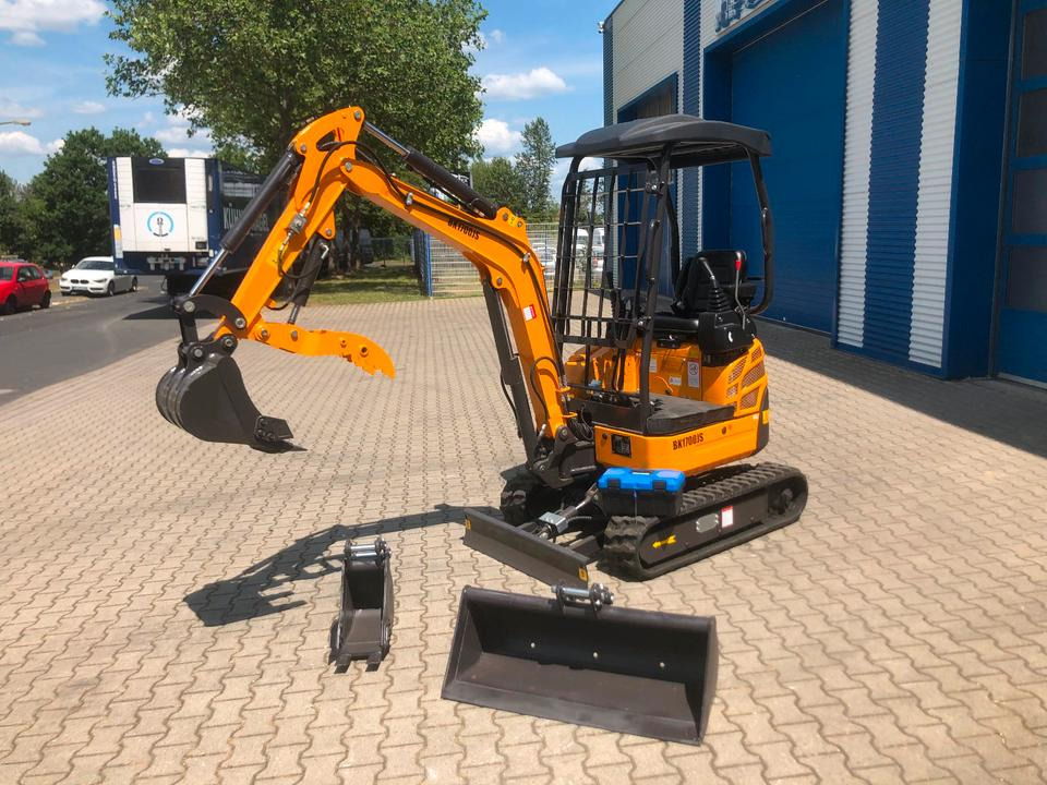 Minibagger BK1700JS + Schaufelpaket *INKL.19% MWST*BERGER KRAUS*KUBOTA*JOYST*SOFORT! - Мини-экскаватор: фото 2 Minibagger BK1700JS + Schaufelpaket *INKL.19% MWST*BERGER KRAUS*KUBOTA*JOYST*SOFORT! - Мини-экскаватор: фото 2