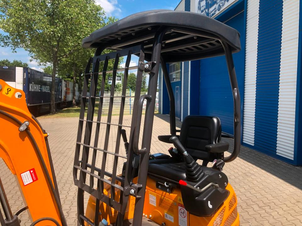 Minibagger BK1700JS inkl. Zubehörpaket Groß *INKL.19% MWST*BERGER KRAUS*KUBOTA*JOYST*SOFORT! - Мини-экскаватор: фото 5 Minibagger BK1700JS inkl. Zubehörpaket Groß *INKL.19% MWST*BERGER KRAUS*KUBOTA*JOYST*SOFORT! - Мини-экскаватор: фото 5