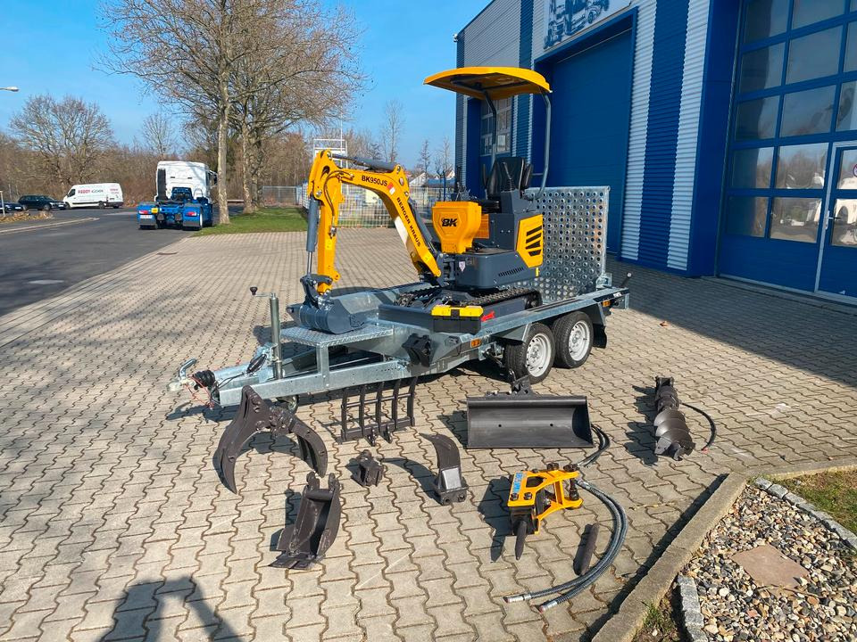 Minibagger BK950JS + Tieflader + Zubehör *INKL.19% MWST*BERGER KRAUS*JOYSTICK*SOFORT!* - Мини-экскаватор, Прицеп: фото 1 Minibagger BK950JS + Tieflader + Zubehör *INKL.19% MWST*BERGER KRAUS*JOYSTICK*SOFORT!* - Мини-экскаватор, Прицеп: фото 1