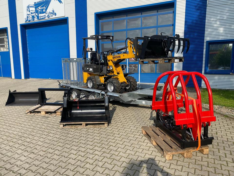 Radlader/Hoflader BK906 inkl. Tieflader und großem Zubehörpaket *INKL.19% MWST*BERGER KRAUS*PERKINS*CE*SOFORT!* - Мини-экскаватор, Прицеп: фото 4 Radlader/Hoflader BK906 inkl. Tieflader und großem Zubehörpaket *INKL.19% MWST*BERGER KRAUS*PERKINS*CE*SOFORT!* - Мини-экскаватор, Прицеп: фото 4