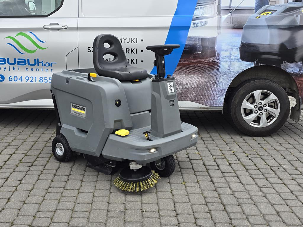 KÄRCHER Zamiatarka KARCHER KM 85/50 R Bp Pack 2019 R 91 HOURS - Промышленная подметальная машина: фото 2 KÄRCHER Zamiatarka KARCHER KM 85/50 R Bp Pack 2019 R 91 HOURS - Промышленная подметальная машина: фото 2