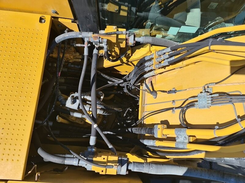 Гусеничный экскаватор Caterpillar 329E: фото 13