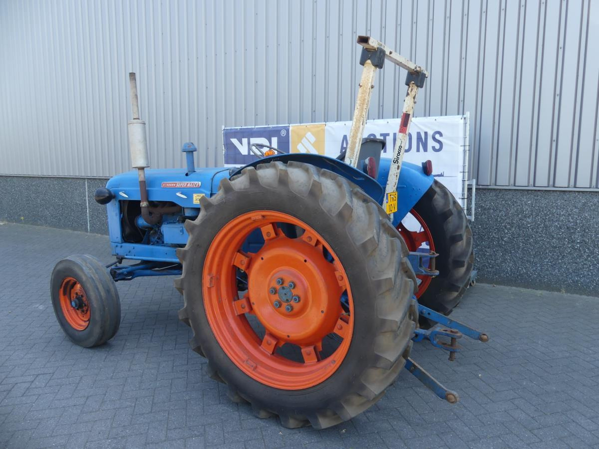 Fordson Major - Трактор: фото 4 Fordson Major - Трактор: фото 4