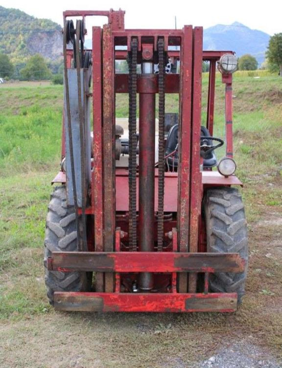 Manitou MC20P - Внедорожный погрузчик: фото 2 Manitou MC20P - Внедорожный погрузчик: фото 2
