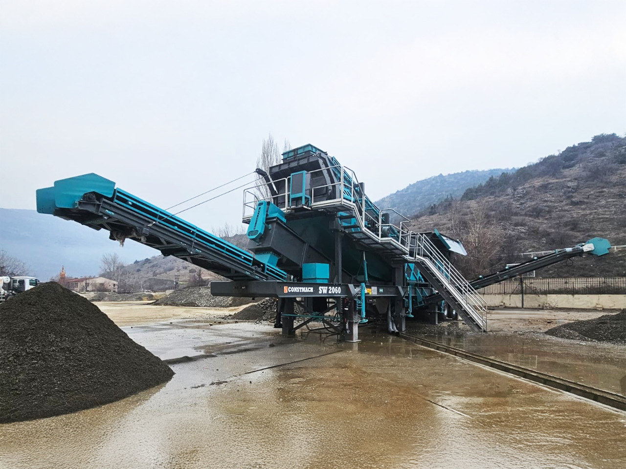 Constmach Mobile Screening And Washing Plant 60-200 TPH - Грохот: фото 3 Constmach Mobile Screening And Washing Plant 60-200 TPH - Грохот: фото 3