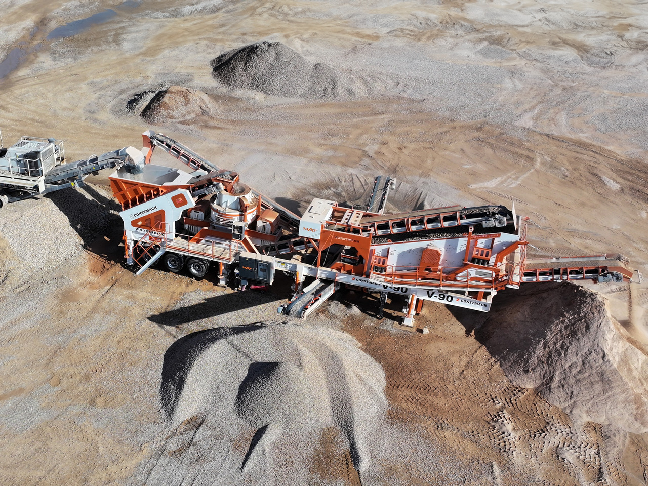 Constmach Mobiler Prallbrecher mit vertikaler Welle und einer Kapazität von 250 t/h - Мобильная дробилка: фото 3 Constmach Mobiler Prallbrecher mit vertikaler Welle und einer Kapazität von 250 t/h - Мобильная дробилка: фото 3
