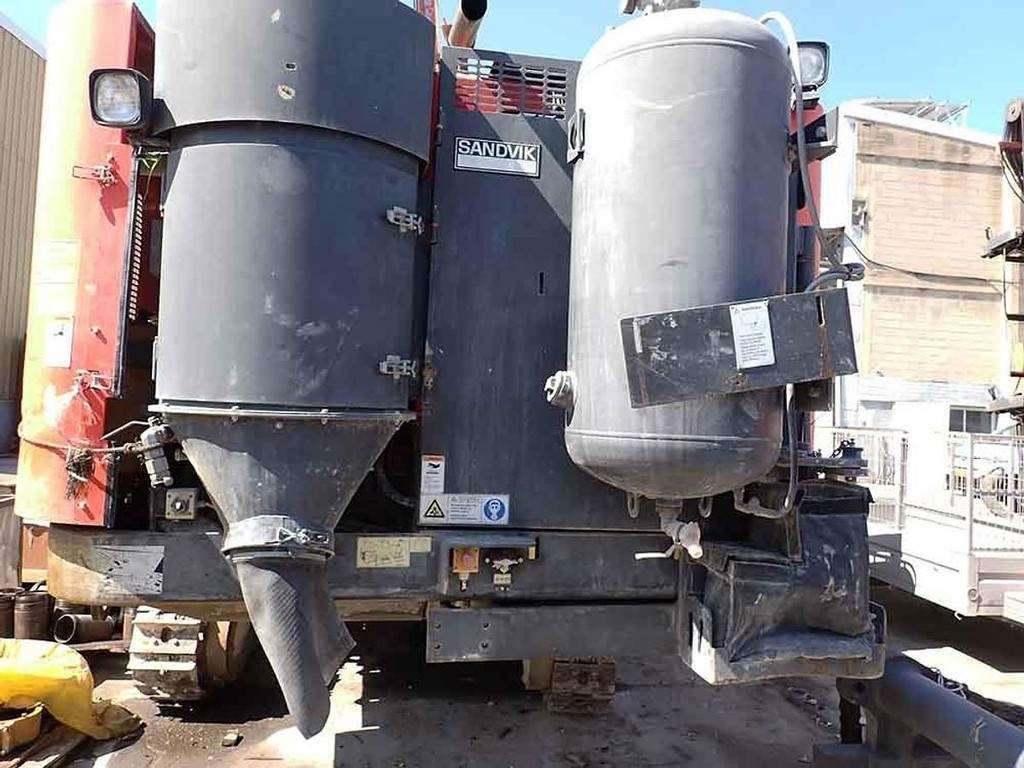 Sandvik DX800 - Буровая машина: фото 5 Sandvik DX800 - Буровая машина: фото 5