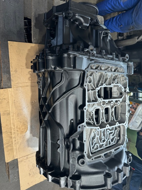 ZF 12TX2210 TD - Коробка передач для Грузовиков: фото 3 ZF 12TX2210 TD - Коробка передач для Грузовиков: фото 3
