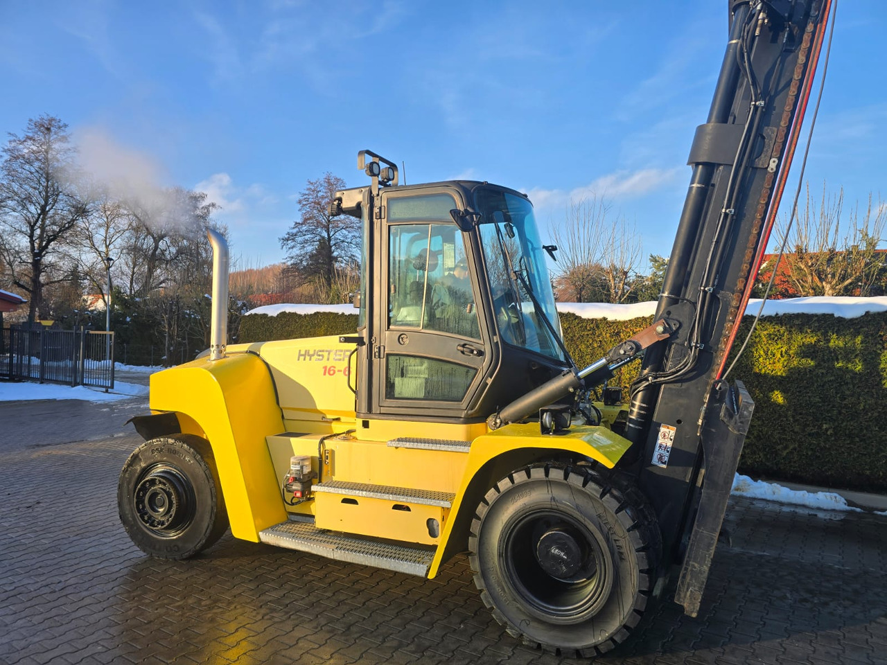 HYSTER 16 XM-6 - Дизельный погрузчик: фото 4 HYSTER 16 XM-6 - Дизельный погрузчик: фото 4