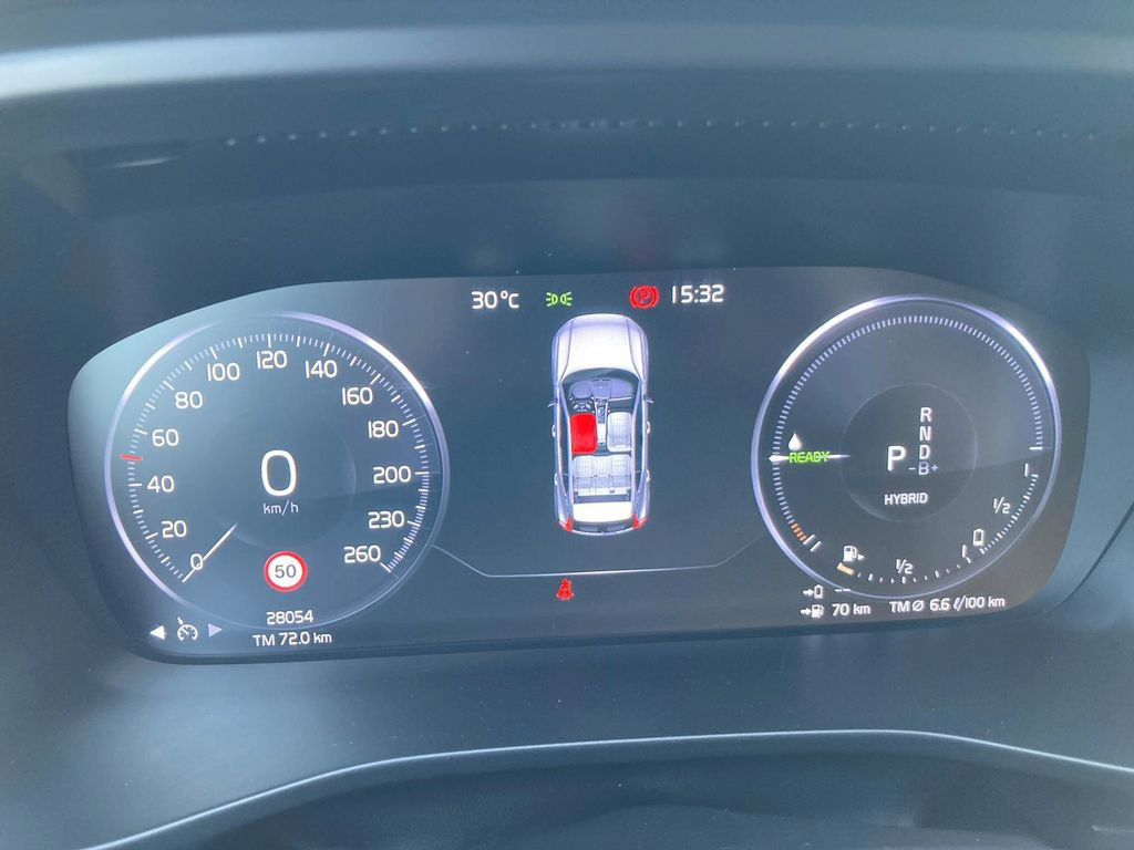 Volvo XC 40 T4 Insc. Expr. Recharge Plug-In Hyb. 2WD  в лизинг Volvo XC 40 T4 Insc. Expr. Recharge Plug-In Hyb. 2WD: фото 8
