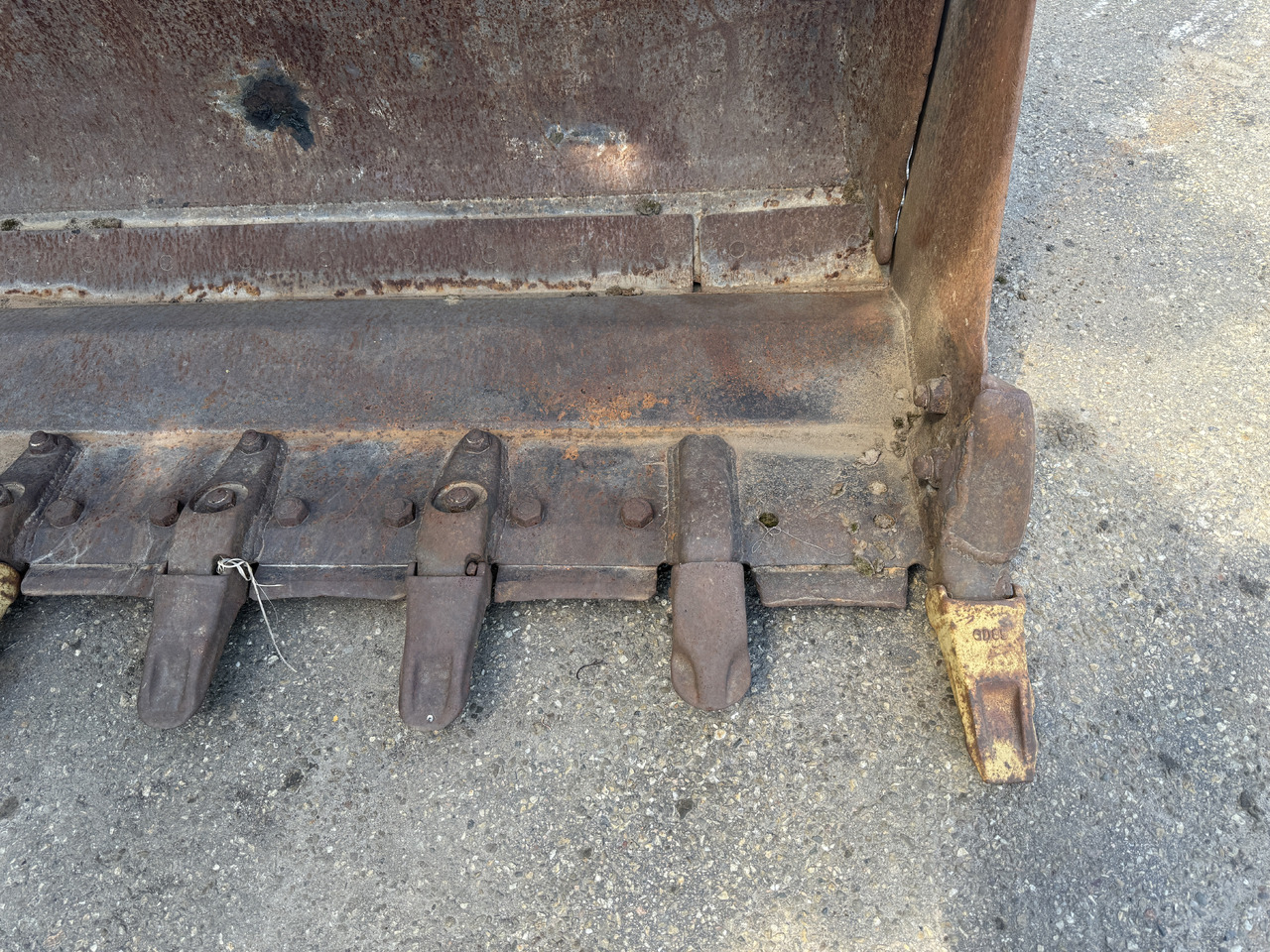 CATERPILLAR 953 - Гусеничный погрузчик: фото 4 CATERPILLAR 953 - Гусеничный погрузчик: фото 4