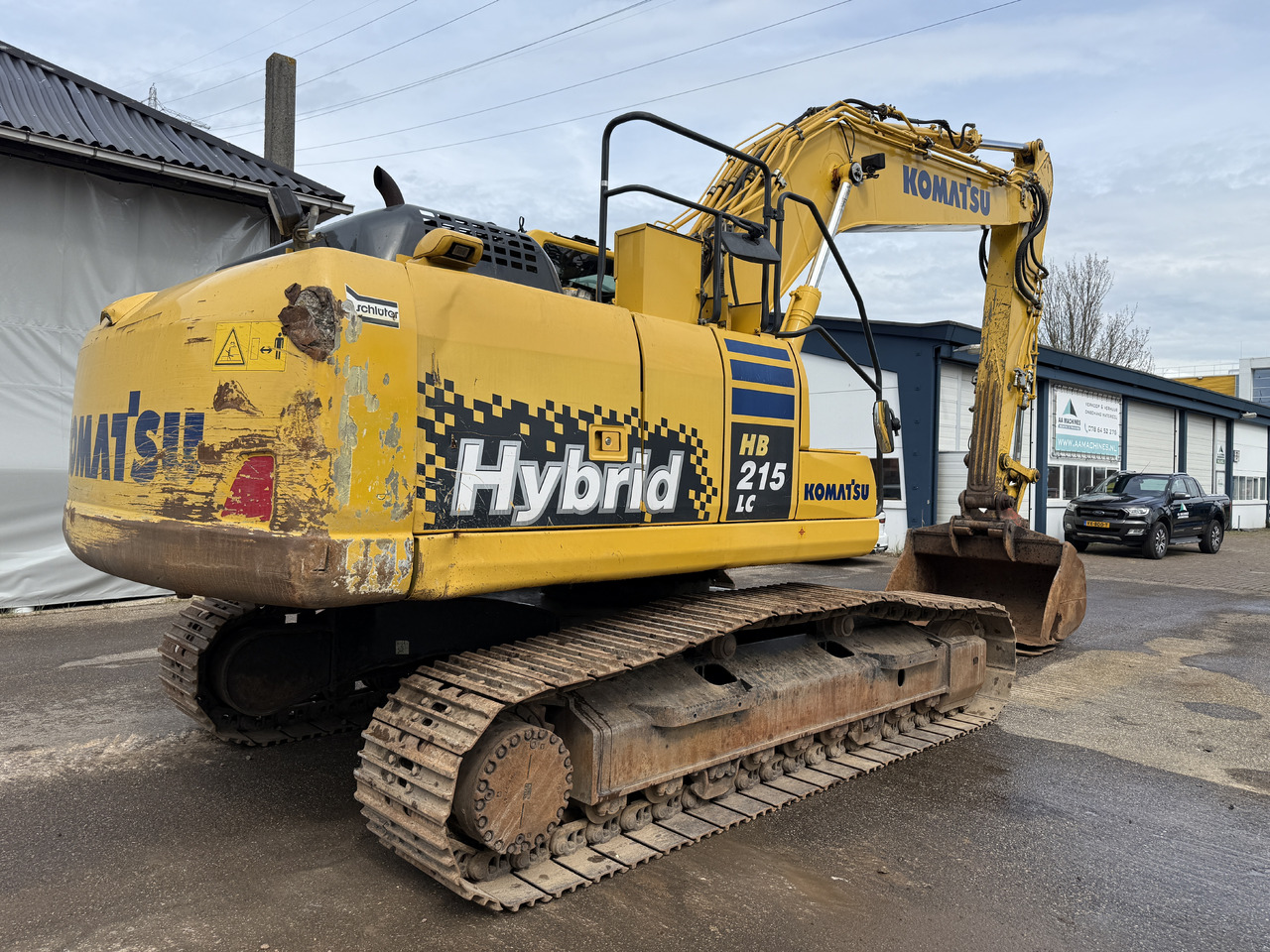KOMATSU HB215LC2 - Гусеничный экскаватор: фото 5 KOMATSU HB215LC2 - Гусеничный экскаватор: фото 5