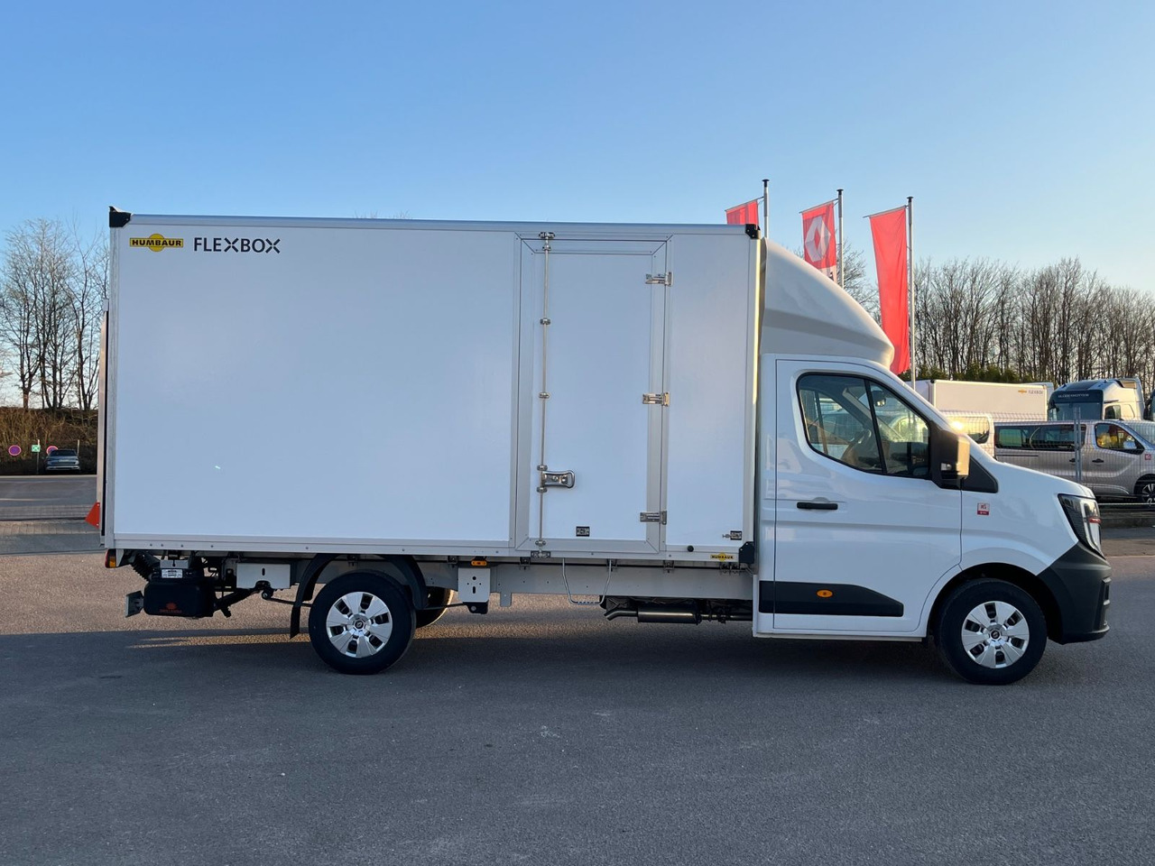 Renault Master L3 Kofferaufbau LBW / Seitentür - Фургон с закрытым кузовом: фото 4 Renault Master L3 Kofferaufbau LBW / Seitentür - Фургон с закрытым кузовом: фото 4