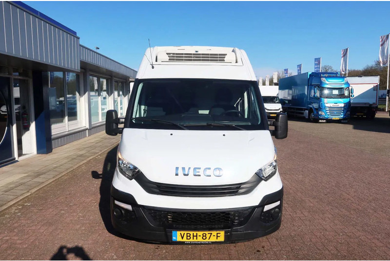 Iveco Daily 35S12 Koel/vries + Stekker 220 volt L2/h2 thermoking - Фургон-рефрижератор: фото 5 Iveco Daily 35S12 Koel/vries + Stekker 220 volt L2/h2 thermoking - Фургон-рефрижератор: фото 5