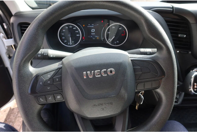 Iveco Daily 35S16 Iveco 35S16 L3/H2 Koel/Vries/ verwarmen Carrier Xarios 350 + 220 volt nacht aansluiting - Фургон-рефрижератор: фото 4 Iveco Daily 35S16 Iveco 35S16 L3/H2 Koel/Vries/ verwarmen Carrier Xarios 350 + 220 volt nacht aansluiting - Фургон-рефрижератор: фото 4