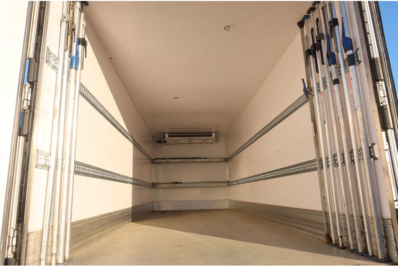 MAN TGM 18.290 Koel/ vries Thermoking UT 800 Diesel /elektrisch 2x bed - Рефрижератор: фото 4 MAN TGM 18.290 Koel/ vries Thermoking UT 800 Diesel /elektrisch 2x bed - Рефрижератор: фото 4