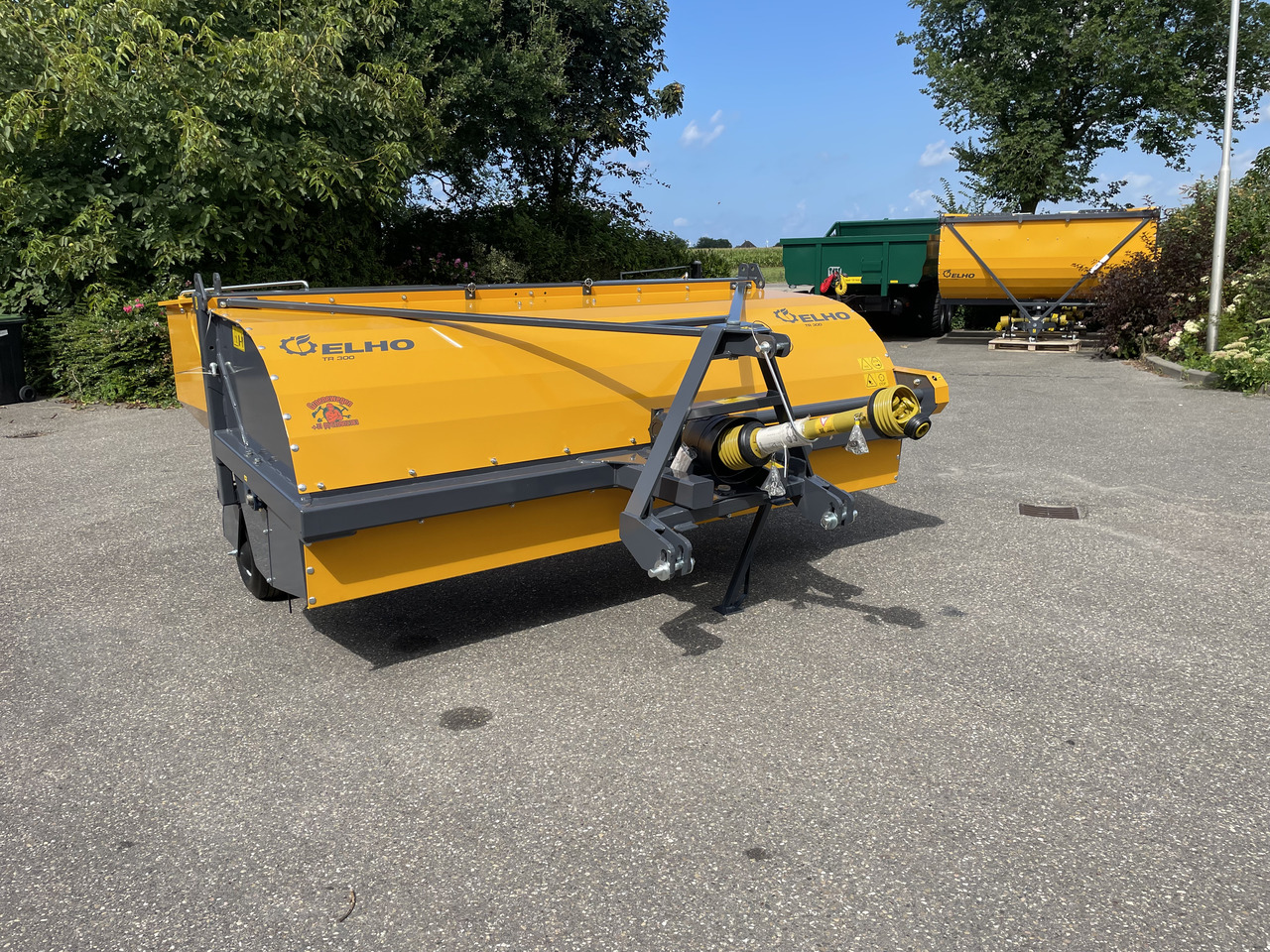 ELHO TR300 - Сеноворошилка: фото 1 ELHO TR300 - Сеноворошилка: фото 1
