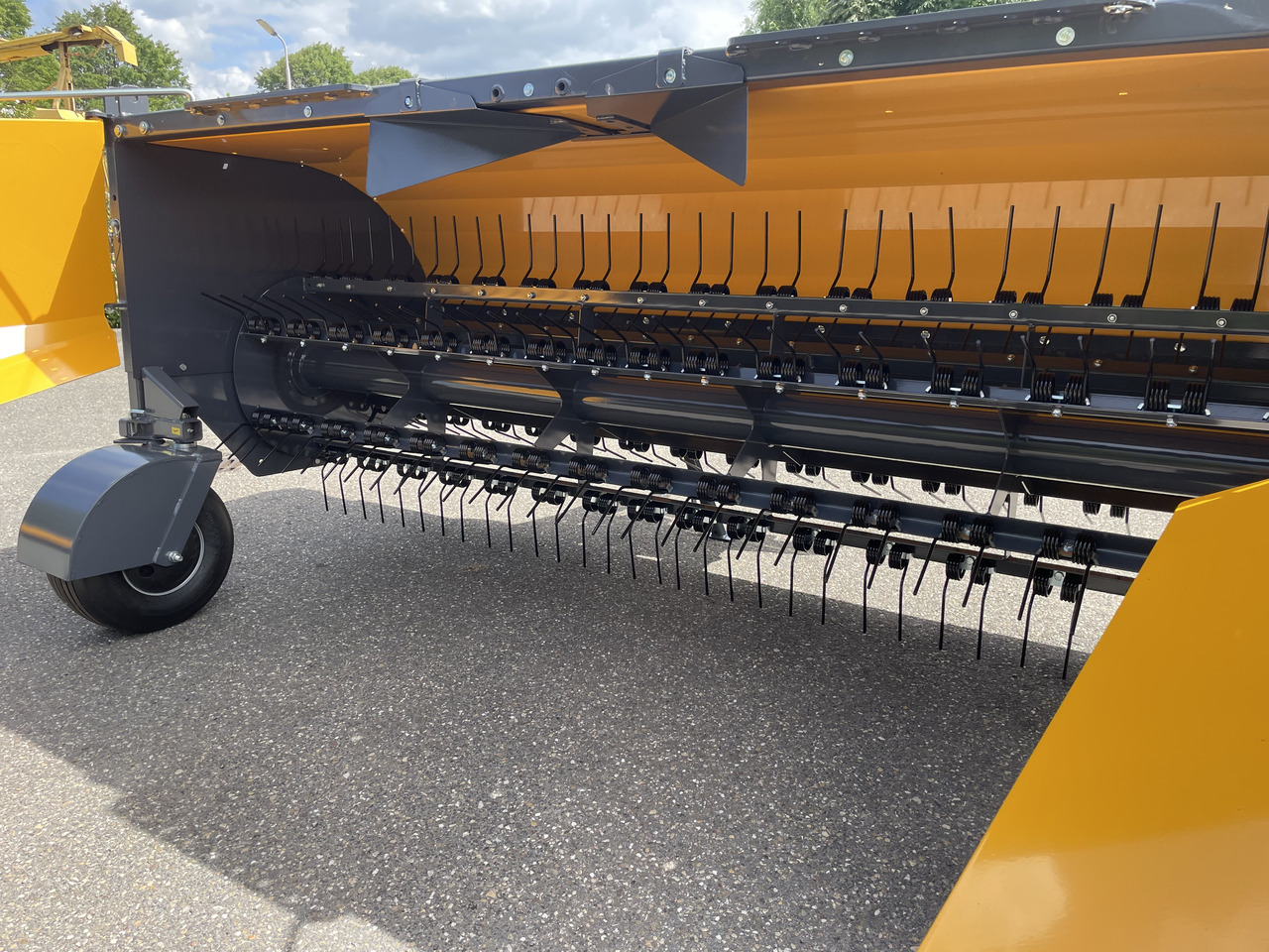 ELHO TR300 - Сеноворошилка: фото 3 ELHO TR300 - Сеноворошилка: фото 3