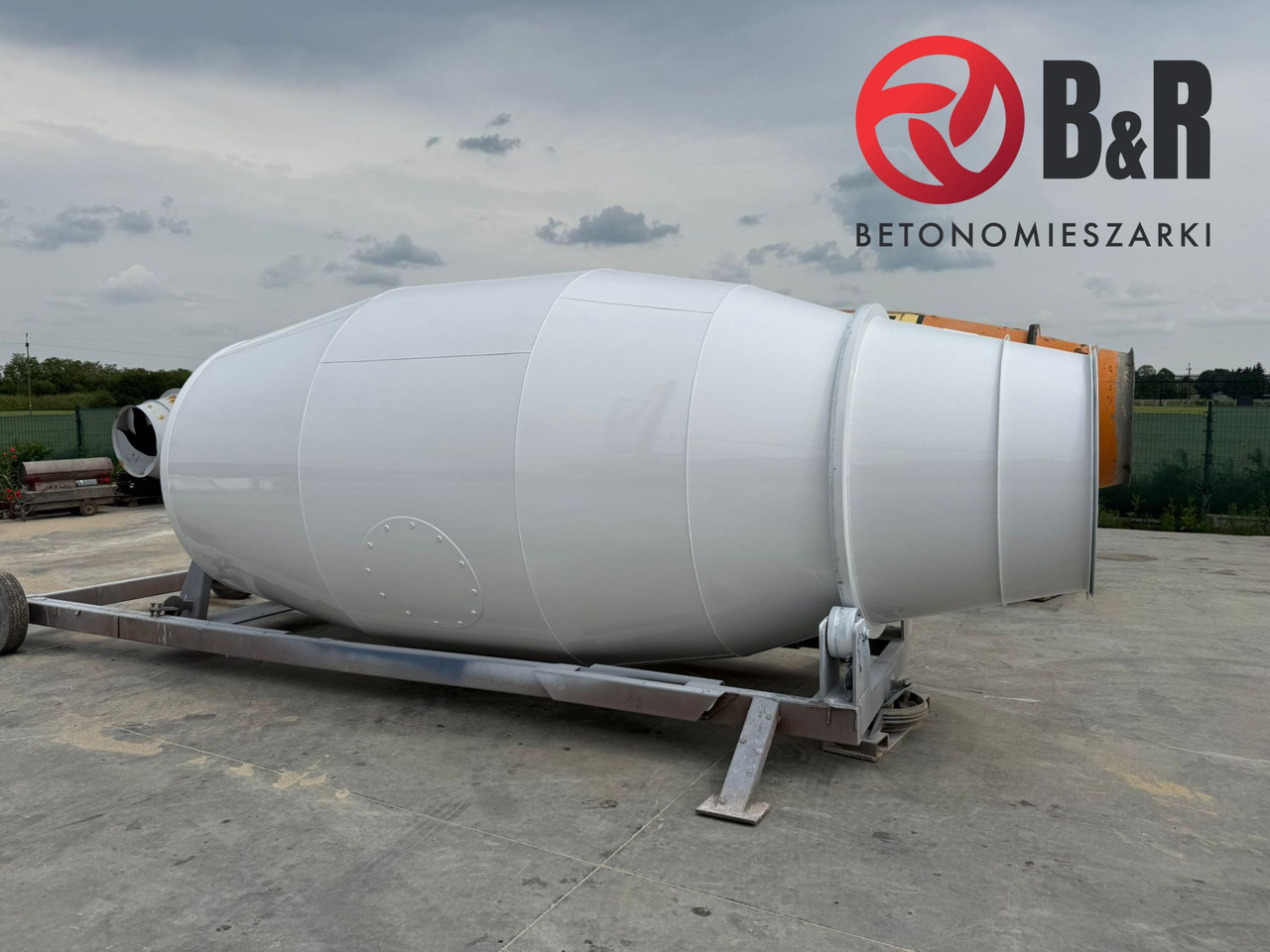 BĘBEN DO BETONOMIESZARKI LIEBHERR, CIFA, STETTER - Автобетоносмеситель: фото 3 BĘBEN DO BETONOMIESZARKI LIEBHERR, CIFA, STETTER - Автобетоносмеситель: фото 3