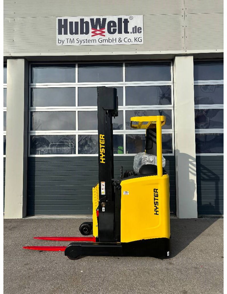 Hyster R 1.2 E Schubmaststapler, 1200kg - Ричтрак: фото 1 Hyster R 1.2 E Schubmaststapler, 1200kg - Ричтрак: фото 1