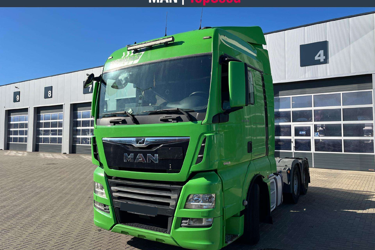 MAN TGX 28.500 6X2-2 Retarder (8530) - Тягач: фото 1 MAN TGX 28.500 6X2-2 Retarder (8530) - Тягач: фото 1