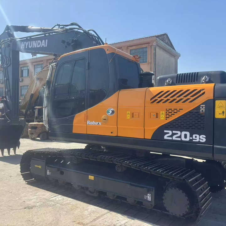 2024 New Hyundai HX220L Crawler Excavator South Korea Made ,22ton Tracked Shovel HX220 Hyundai HX220 Crawler Excavator - Экскаватор: фото 1 2024 New Hyundai HX220L Crawler Excavator South Korea Made ,22ton Tracked Shovel HX220 Hyundai HX220 Crawler Excavator - Экскаватор: фото 1