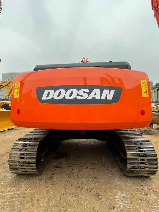 Best Selling DOOSAN excavator machine construction used machinery equipment dx225 DX60 DX70 DH60 DH220 used excavators in stock - Экскаватор: фото 4 Best Selling DOOSAN excavator machine construction used machinery equipment dx225 DX60 DX70 DH60 DH220 used excavators in stock - Экскаватор: фото 4