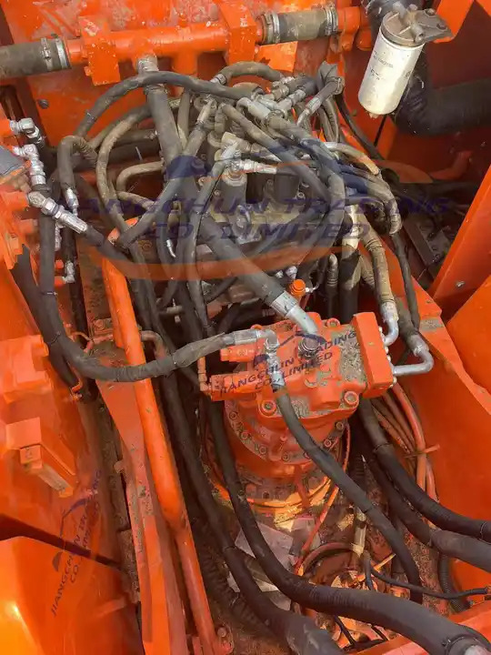Doosan DH220 20 Tons Amphibious excavators Used DH220LC-7 Amphibious Excavator - Экскаватор: фото 5 Doosan DH220 20 Tons Amphibious excavators Used DH220LC-7 Amphibious Excavator - Экскаватор: фото 5
