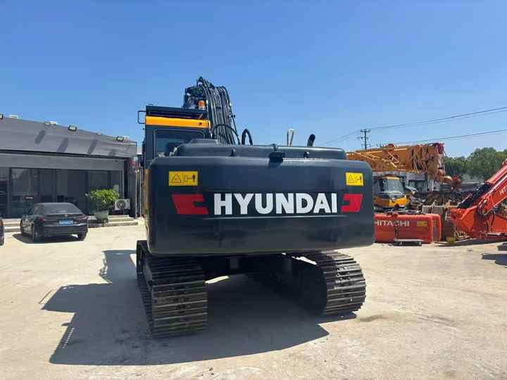 HYUNDAI 96% New HX220s Used Excavator, Korea 22 Ton HX210 HX225 HX 210 220 225 9S 22Ton Crawler Radio Digger Equipment Machine - Экскаватор: фото 5 HYUNDAI 96% New HX220s Used Excavator, Korea 22 Ton HX210 HX225 HX 210 220 225 9S 22Ton Crawler Radio Digger Equipment Machine - Экскаватор: фото 5