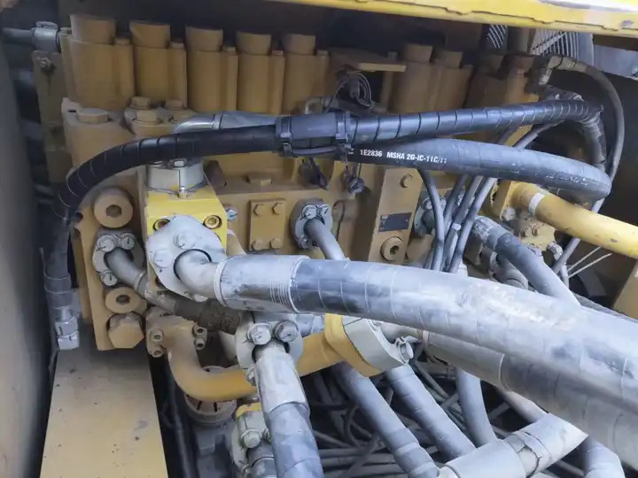 Heavy Cat Mining Excavator Cat 349d, 340d, 345D, 336D Excellent Secondhand Excavator in Shanghai - Экскаватор: фото 2 Heavy Cat Mining Excavator Cat 349d, 340d, 345D, 336D Excellent Secondhand Excavator in Shanghai - Экскаватор: фото 2