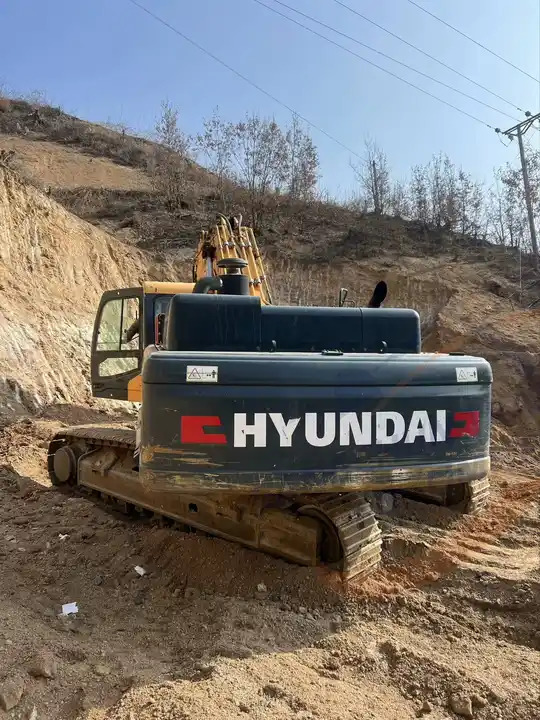 Гусеничный экскаватор High Quality Construction Machinery Hyundai 520vs Crawler Digital 520 Used Excavators For Hyundai: фото 6 Гусеничный экскаватор High Quality Construction Machinery Hyundai 520vs Crawler Digital 520 Used Excavators For Hyundai: фото 6
