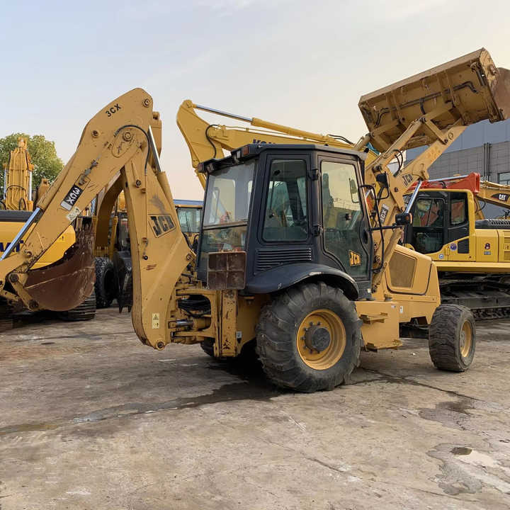 JCB 3cX backhoe loader manufactured in 2022 with telescopic boom JCB3CX JCB4CX JCB 3DX nice price - Экскаватор-погрузчик: фото 1 JCB 3cX backhoe loader manufactured in 2022 with telescopic boom JCB3CX JCB4CX JCB 3DX nice price - Экскаватор-погрузчик: фото 1