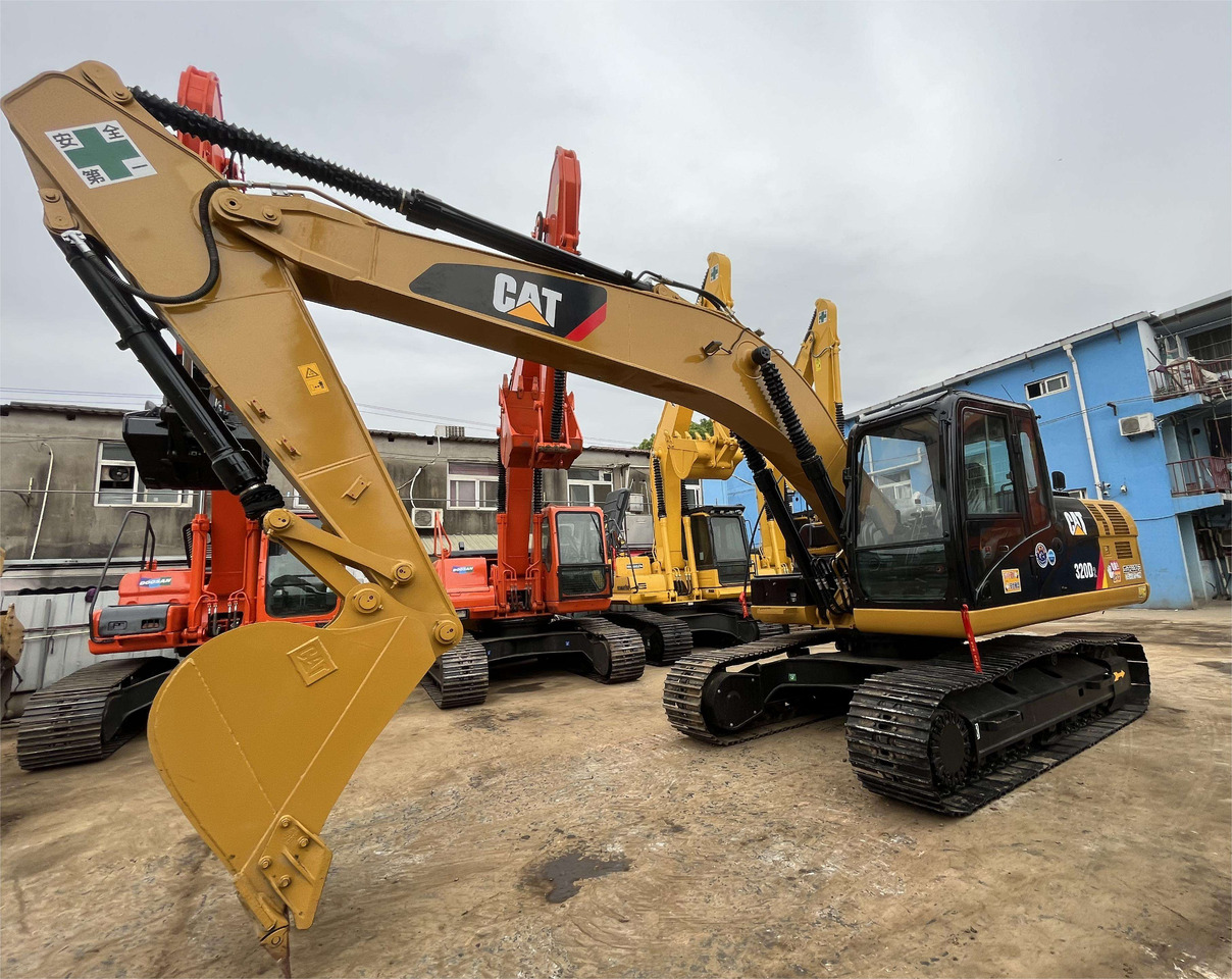 Second Hand Cat Excavator CAT 320D High Quality Japan Used Construction Machine 20ton Excavator - Экскаватор: фото 1 Second Hand Cat Excavator CAT 320D High Quality Japan Used Construction Machine 20ton Excavator - Экскаватор: фото 1