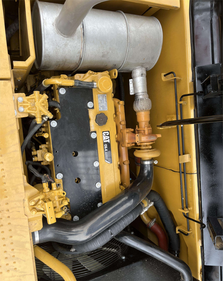 Second Hand Cat Excavator CAT 320D High Quality Japan Used Construction Machine 20ton Excavator - Экскаватор: фото 3 Second Hand Cat Excavator CAT 320D High Quality Japan Used Construction Machine 20ton Excavator - Экскаватор: фото 3