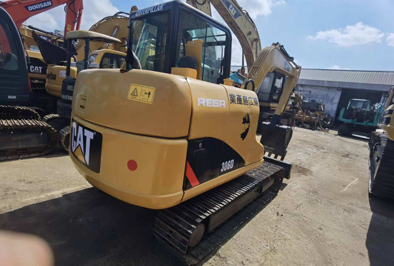 Used CAT 306D 306E 306E2 305.5 305 307 MINI EXCAVATOR - Гусеничный экскаватор: фото 3 Used CAT 306D 306E 306E2 305.5 305 307 MINI EXCAVATOR - Гусеничный экскаватор: фото 3