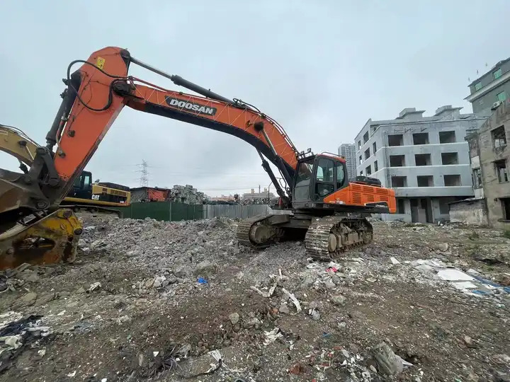 Used Doosan Excavator Doosan Excavator Dx520 Doosan Dx520lc Excavator - Экскаватор: фото 3 Used Doosan Excavator Doosan Excavator Dx520 Doosan Dx520lc Excavator - Экскаватор: фото 3
