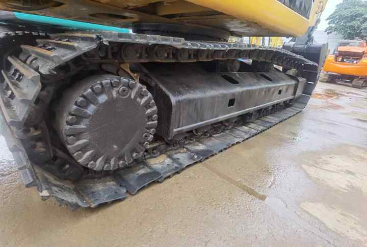 Heavy Excavator CAT 320d Original US Used CAT 320d Excavator 20 TonsExcavator CAT320C 320D 320d2 on sale - Гусеничный экскаватор: фото 4 Heavy Excavator CAT 320d Original US Used CAT 320d Excavator 20 TonsExcavator CAT320C 320D 320d2 on sale - Гусеничный экскаватор: фото 4