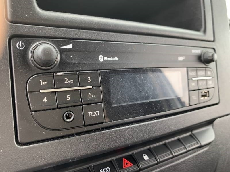 Грузовик с подъемником Renault Master Versalift ETL-32-125 - 12,5 m - 120kg: фото 12