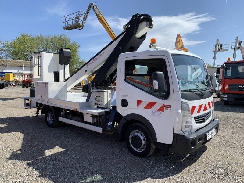 Renault Maxity Klubb KT48 - 16m, 200kg - Грузовик с подъемником: фото 1 Renault Maxity Klubb KT48 - 16m, 200kg - Грузовик с подъемником: фото 1