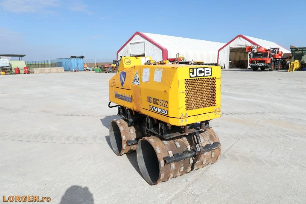 Дорожный каток JCB VM 1500: фото 6